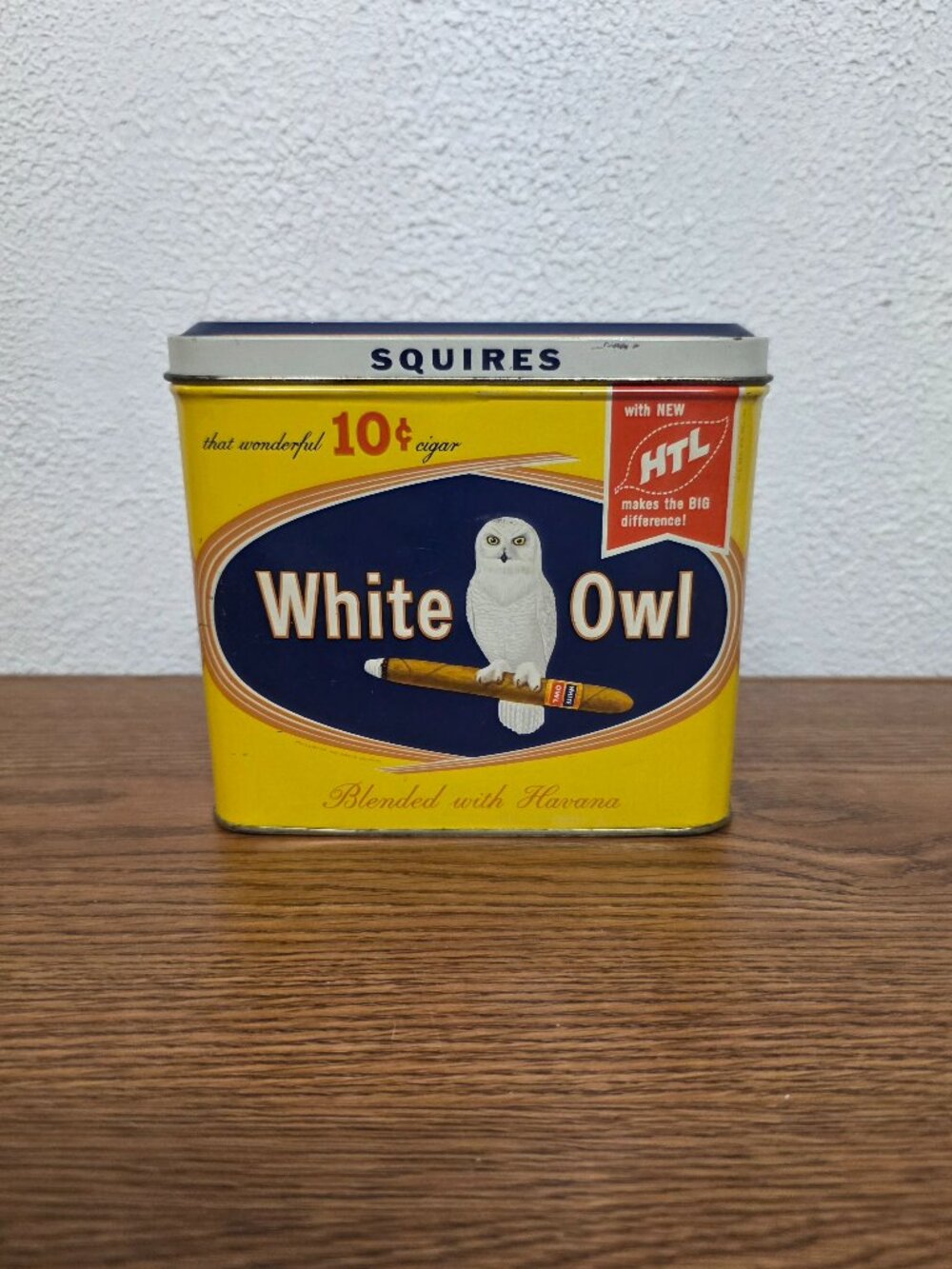 Vintage 10 cent White Owl Tobacco Advertising Tin from the 1950s